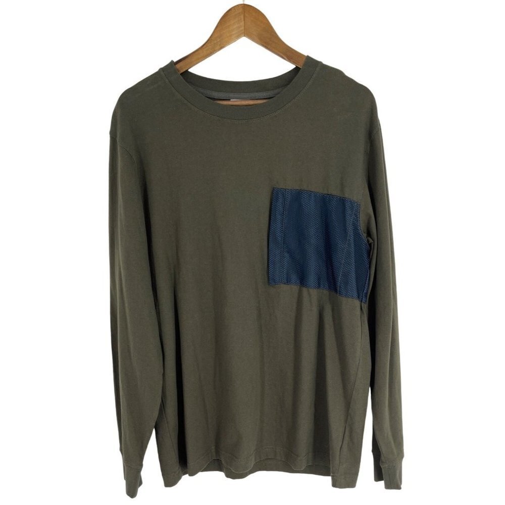 URBAN OUTFITTERS Long Sleeve T-Shirt Men's Front Zip Pocket Size Medium